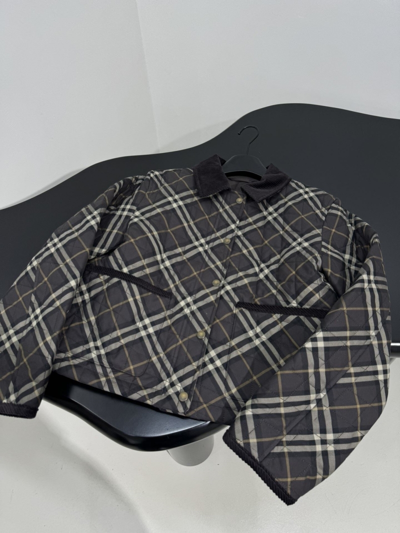 Bv*b*rry outwear